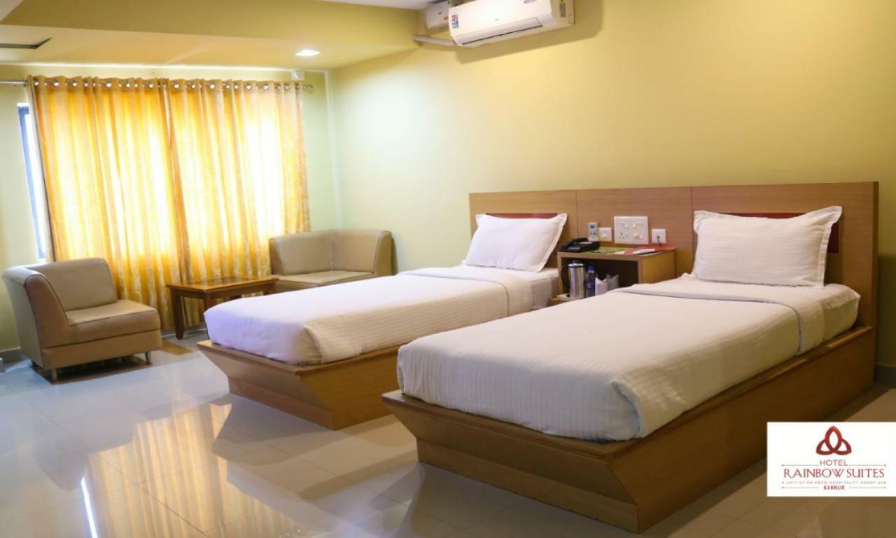 Hotel Rainbow Suites Kannúr Kültér fotó